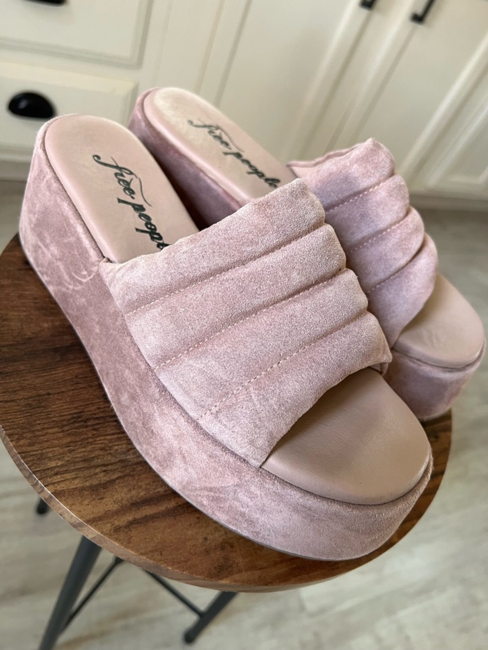 FREE PEOPLE ALMOST PARADISE SUEDE PLATFORM SANDALS ✨